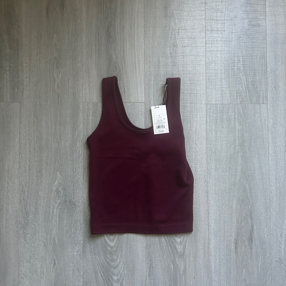 NWT A New Day Burgandy Ribbed Cropped Tank (S)